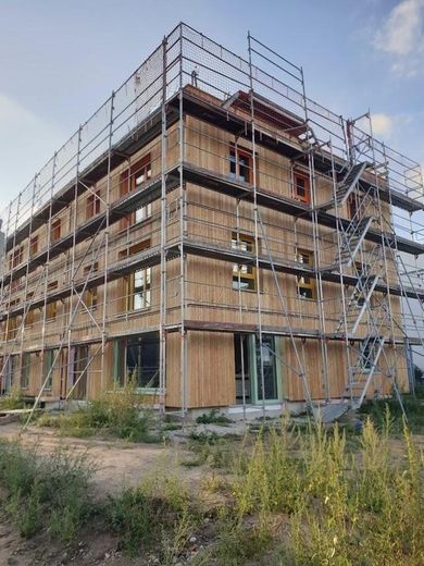 3-Zimmer-Eigentumswohnung in neuem Holzhaus: WohnGut-Erlangen – Fotoğraf 9
