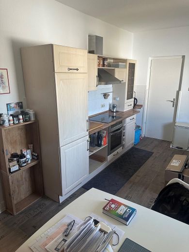 Gepflegte Wohnung 3 ZKB mit EBK und Garten – Küche