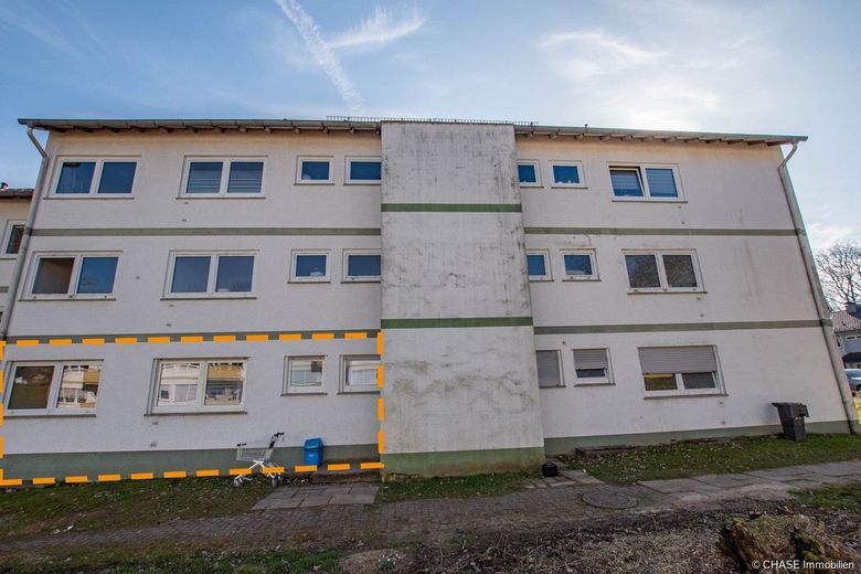 Renovierte Hochparterre-Eigentumswohnung im schönen Blomberg - Kapitalanlage mit Zukunft! – Eingang Frontal