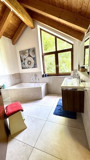 Badezimmer 1