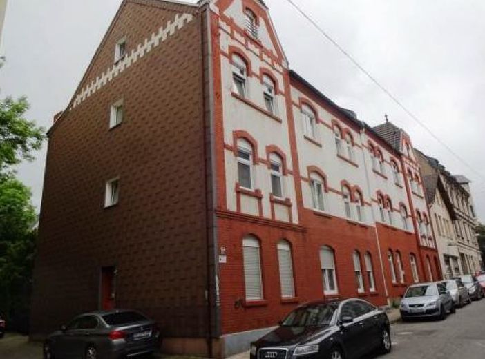 Straßenansicht