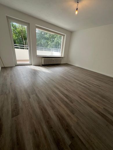 Atrakcyjne mieszkanie 3-pokojowe na parterze z balkonem w Laatzen – idealne jako inwestycja kapitałowa – Zdjęcie 2