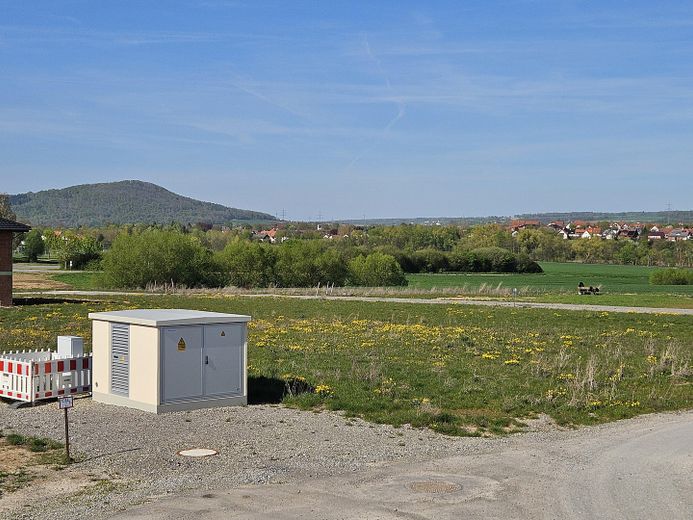 Baugrundstücke im Neubaugebiet Offenbergblick! Keine Provision! Kein Bauzwang! – Blick zum Schöneberg