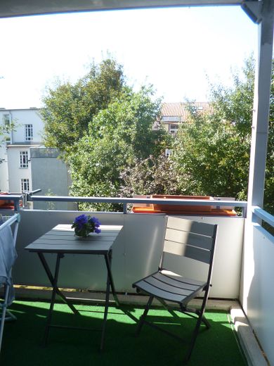 Sonnige 2-Zimmer-ETW, Balkon, 1.Etage, östl. Altstadt, v.privat – Balkon (2022)