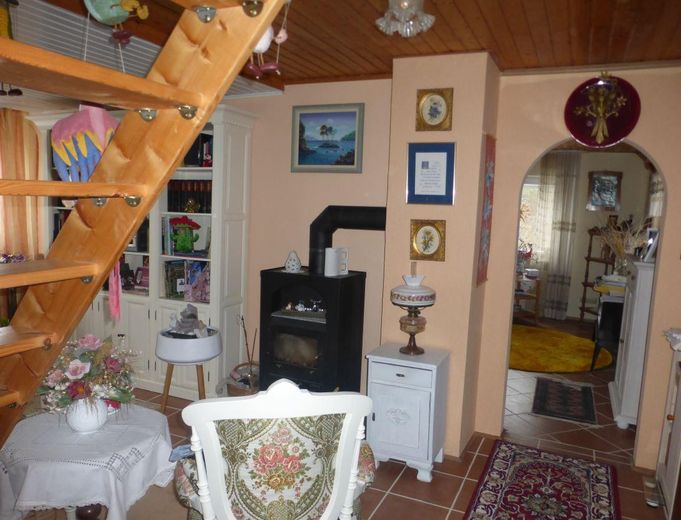 2. Stock: offener Flur