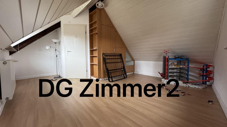Provisionsfrei! Ruhige 6 Zi. 3 WCs Haus mit Garage+Stellplatz Zentral – Foto 25
