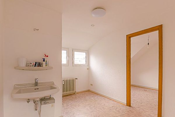 Kompaktes 2-Zimmer-Büro mit Glasfaseranschluss – flexibel nutzbar
