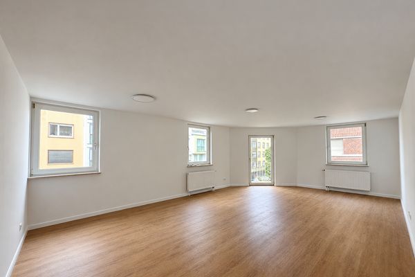 Primera ocupación | Apartamento de 3 habitaciones con balcón en LU-Sur