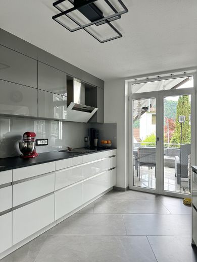 Küche zum Balkon