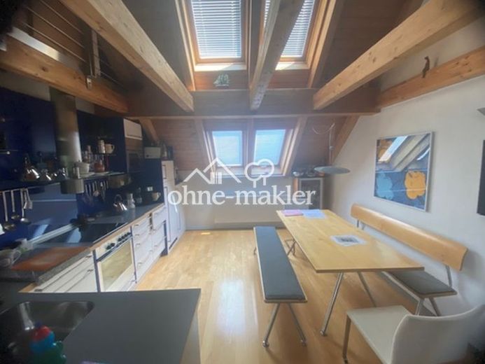 Großzügige teilmöblierte Loft-/ Galerie-Wohnung in Regensburg West – Foto 1