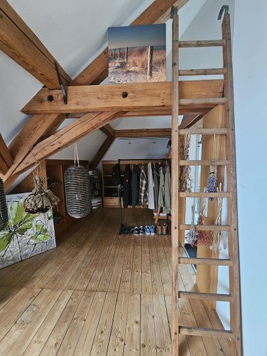 begehbarer Kleiderschrank 