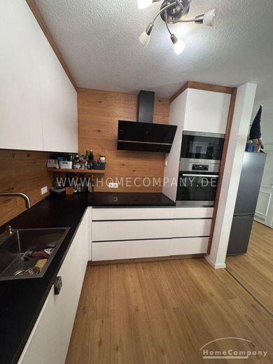 27328 HomeCompany Dresden Möbliert/Furnished 3-Zimmer-Wohnung in Dresden-Blasewitz mit 2 Balkonen max. 4 Personen – 16852e92db5024ffd54d74500fff65d87147f32c.jpg