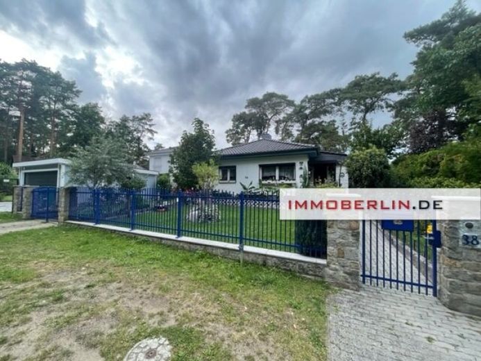 IMMOBERLIN.DE - Erstklassiges Baugrundstück in idyllischer Lage – Foto 1