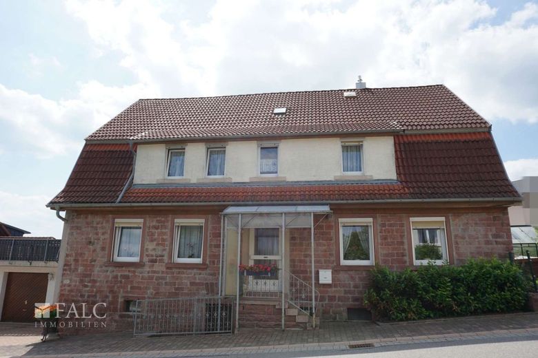 Eingang Wohnhaus