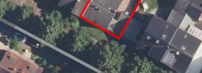 Großzügige Doppelhaushälfte in Essen-Borbeck - Zentrale Lage im Grünen! – 493m2 Grund-160m2 WF-109 NF