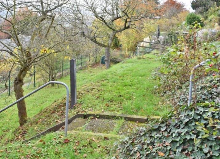 Wieder verfügbar: Große 3-Zimmerwohnung mit traumhaftem Ausblick in Alfelder Bestlage – Garten