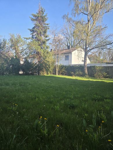 624m² Grundstück * ruhige zweite Reihe * Südgarten * 5 Zimmer * provisionsfrei – Garten