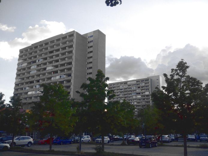 Freies Apartment auf dem Olympia-Einkaufszentrum, provisionsfrei von privat – Gebäudeansicht
