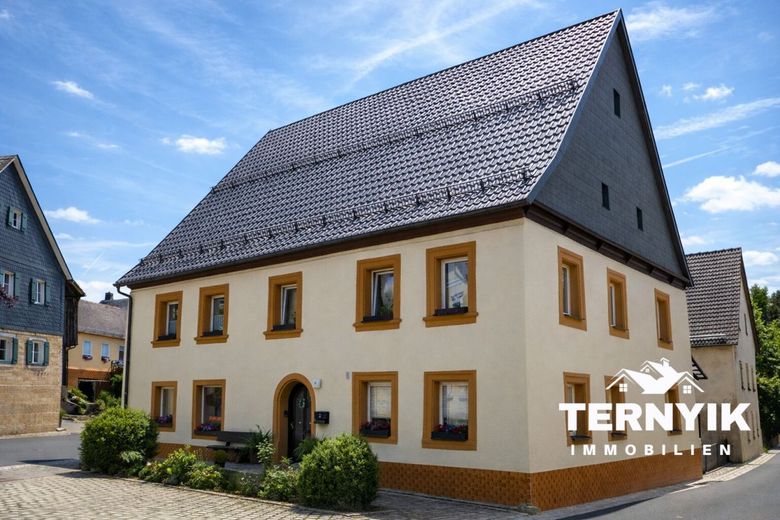 TOP-Kapitalanlage! mit 330 m² Wohnfläche, -8 EUR/m² realistisch &amp; 15,8 % Bruttomietrendite-Potenzial – Saniertes Dach 2017