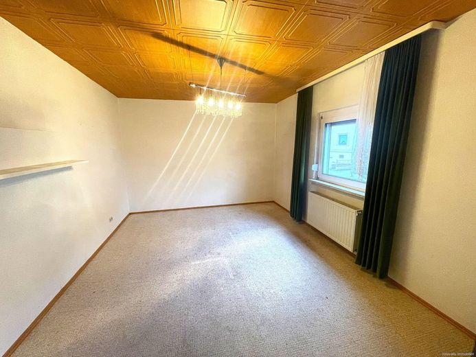Kleines aber feines Einfamilienhaus in Saarbrücken/Brebach – Schlafzimmer
