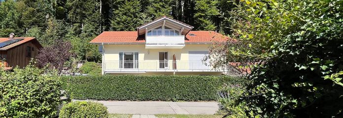 Neuwertige, sonnige 3-Zimmer Wohnung