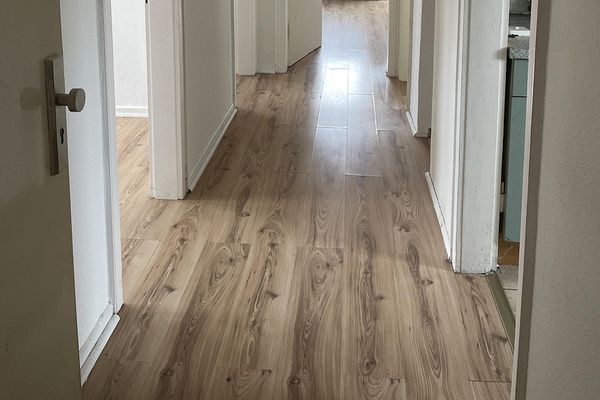Charmante 2,5-Zimmer-Wohnung mit Einbauküche