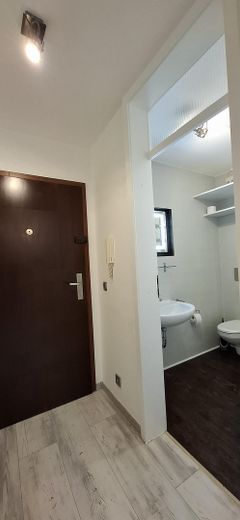 1-Zimmer-Wohnung mit Einbauküche und Balkon, Worms, ruhige Lage, Fahrstuhl – Foto 6