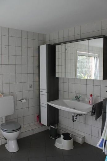 Wohnung in eigenem Haus – Badezimmer 2