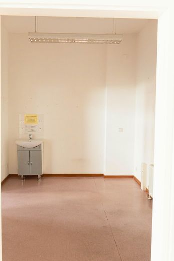 Praxis Dietzgenstr. 93 – Behandlungszimmer 2