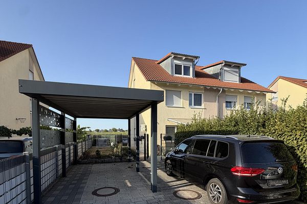 Semi-detached house in 79427 Eschbach