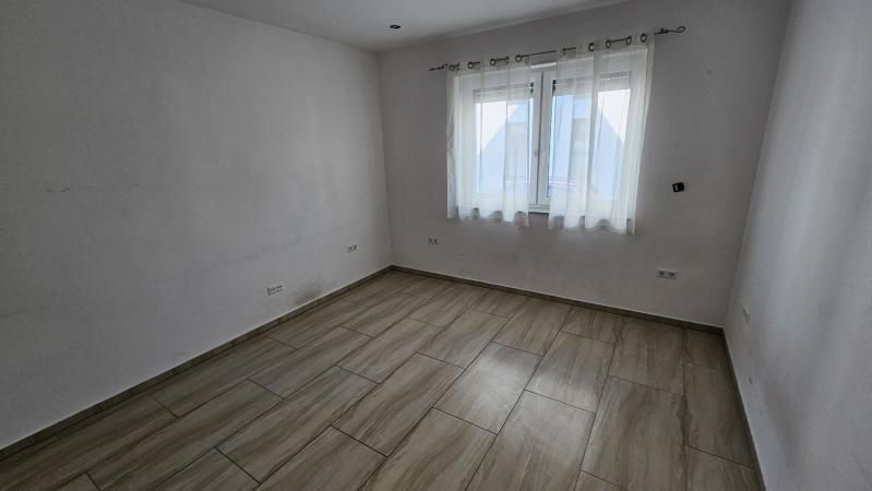 Sehr gepflegtes 4-Zimmer EFH mit Garten und 2 Terrassen Nähe Stadtpark in Lampetheim – Bild 9