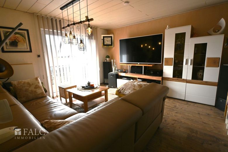 Großzügiges wohnen für die ganze Familie !! – Wohnzimmer