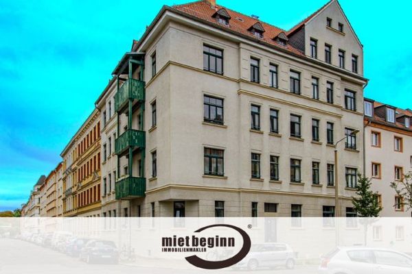 BALKON – SCHÖNE ESSKÜCHE – WANNENBAD – ABSTELLRAUM – KELLERABTEIL – HOCHPARTERRE