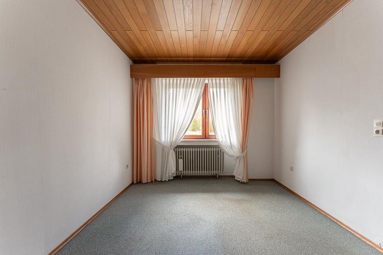 Arbeitszimmer EG