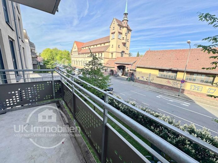 Ready 2 Move-in + Citynah + Grün + Neubauwohnung! – XL-Balkon Ausblick