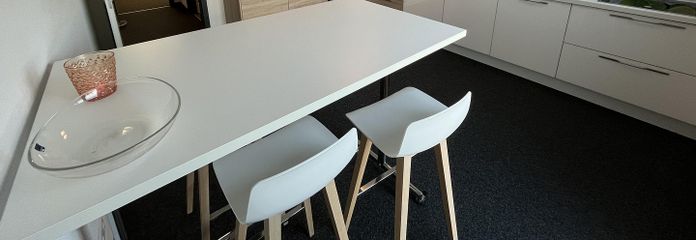 Großzügige 4,5 Zimmer Wohnung in Singen in Top Lage zu vermieten