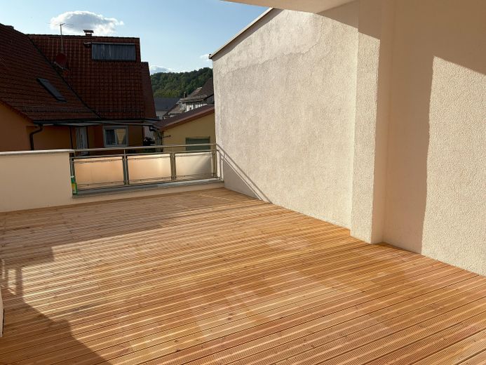 Sonnige Dachterrasse mit 30m²