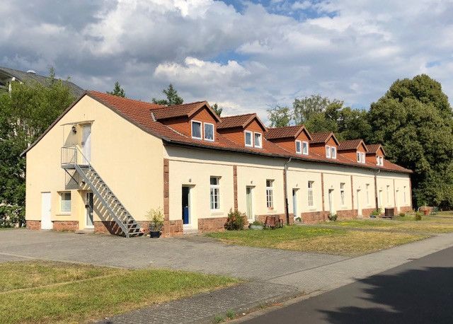 gepflegte 2-Zimmer-Wohnung mit guter Stadtbusanbindung – Foto 1