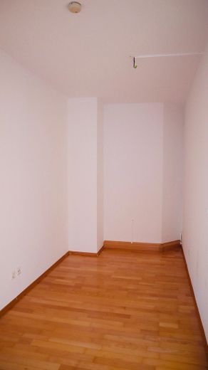 Mieszkanie dwupoziomowe z 3 pokojami i ogrodem, spokojna i centralna lokalizacja w Niederradzie – Arbeitszimmer2