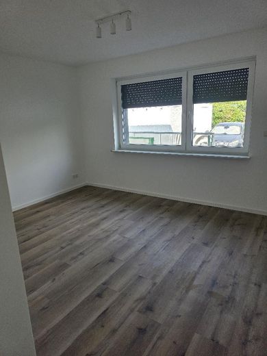 Zentral & Gemütlich: Attraktive 4-Zimmer-Wohnung in Eschborn – फोटो 3