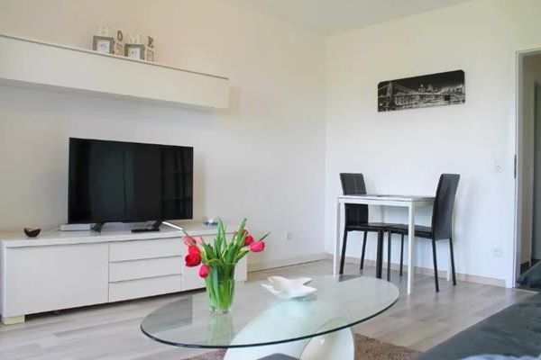 Kapitalanlage - 2 ZW mit Balkon, Einbauküche u. TG-Stellplatz in Waiblingen