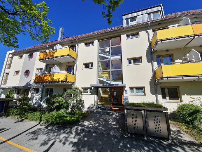 Münih Sendling-Westpark’ta 2,5 odalı daire – Außen, Eingang