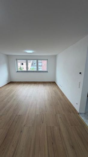 ERSTBEZUG!NEUBAU! 3-Zimmer-Wohnung offene Küche im 1. Obergeschoss – Foto 1