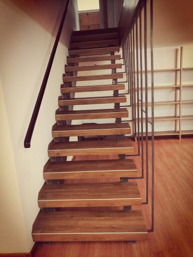Treppe UG