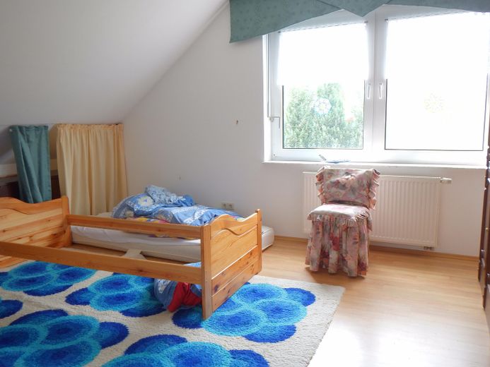 Vermietetes Einfamilienhaus als Kapitalanlage - 15859 Storkow (Mark) Ortsteil Karlslust Seenähe – Kinderzimmer OG