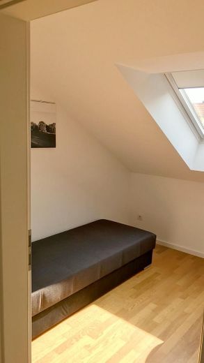 Dachgeschoss Juwel in Josephsburg – KleinesZimmerEingang