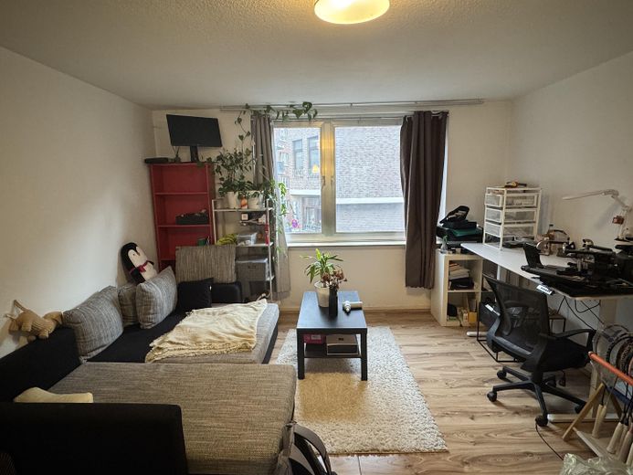 Jakobsviertel, TH und FH Nähe – Wohnzimmer Ansicht1