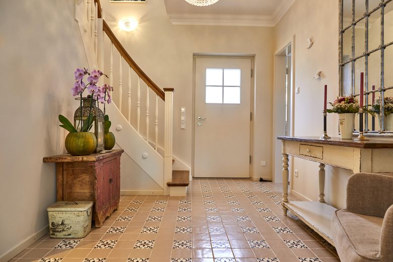 Luxueus Baufritz-houten huis in New England-stijl in de bosvillawijk – Entree