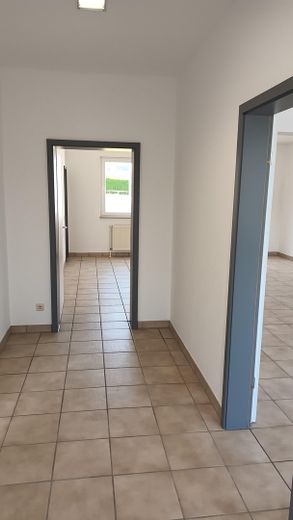 Gewerbehalle, Lagerhalle, Halle 760m² und Büro / Sozialräume 100m²  (O-H-S 34) – Flur