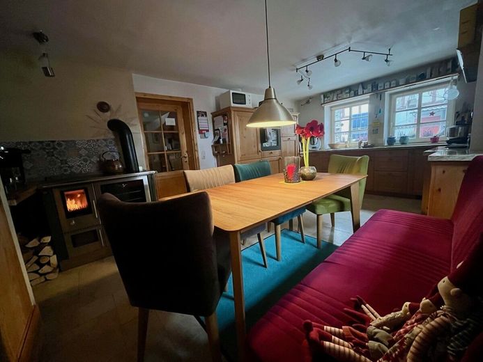 Familienfreundliches, energieeffizientes Wohnhaus mit Holzanbau, PV &amp; Wärmepumpe – Gemünden - 23